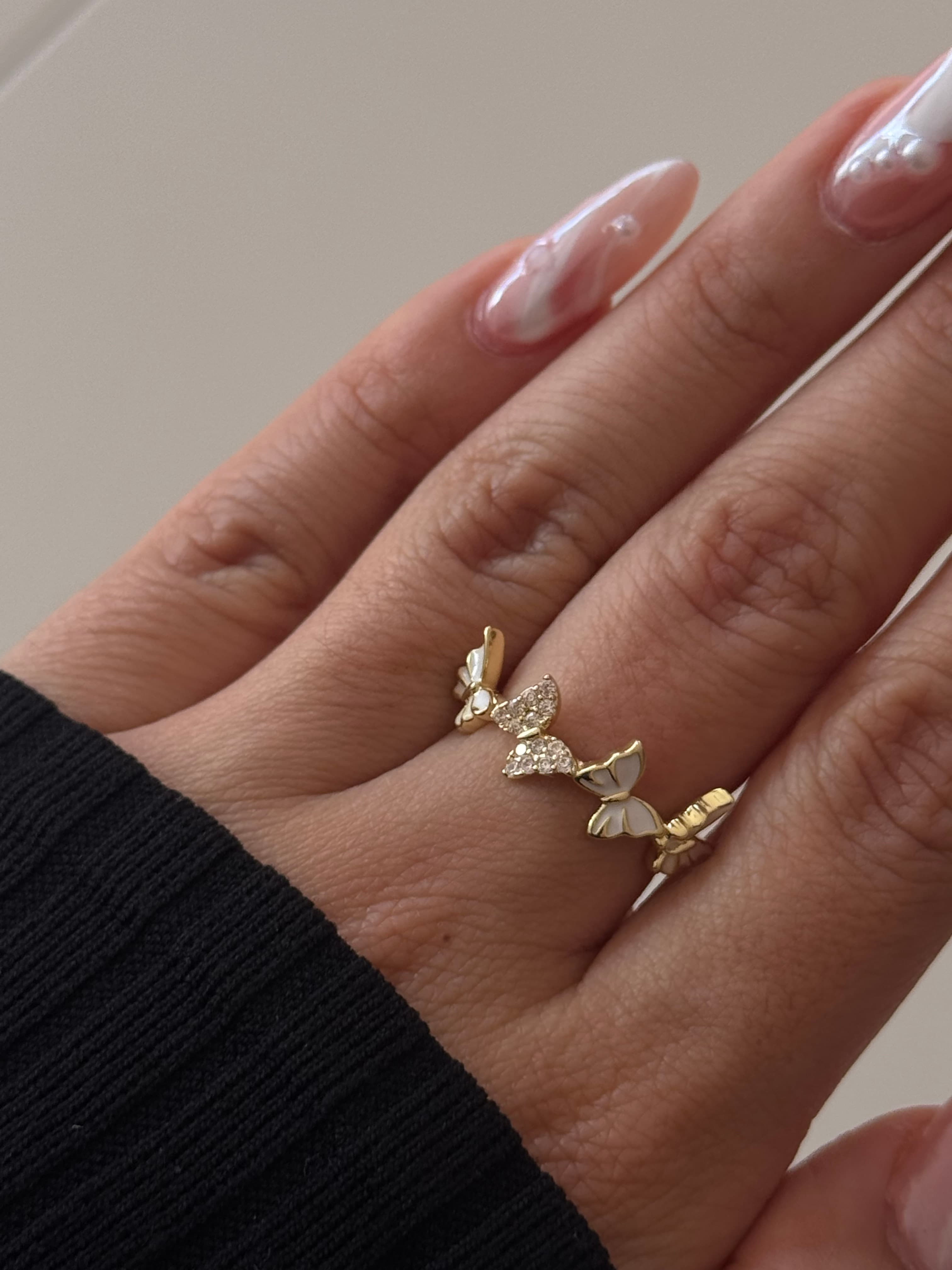 ANILLO LILIANA